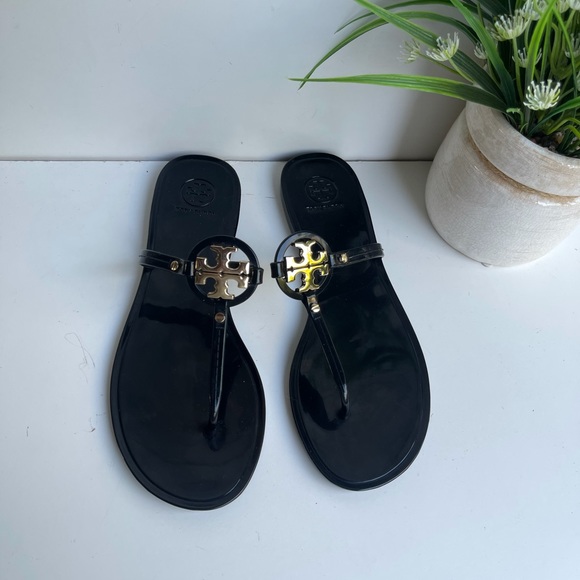 TORY BURCH🍂🍁black jelly sandals SIZE 7 womens - Picture 3 of 8